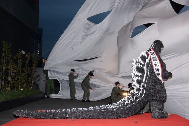 ゴジラ、新宿・歌舞伎町に降臨！フォトギャラリー（3枚目）