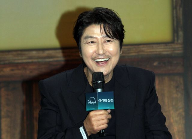 ティファニー（少女時代）も登場！ソン・ガンホ主演「サムシクおじさん」製作発表会の様子（4枚目）