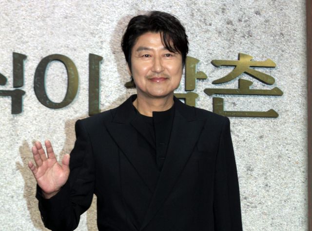 ティファニー（少女時代）も登場！ソン・ガンホ主演「サムシクおじさん」製作発表会の様子（7枚目）