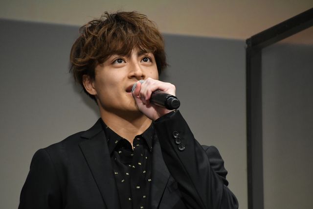 白濱亜嵐＆平祐奈が『10万分の1』ワールドプレミアに登場！（18枚目）