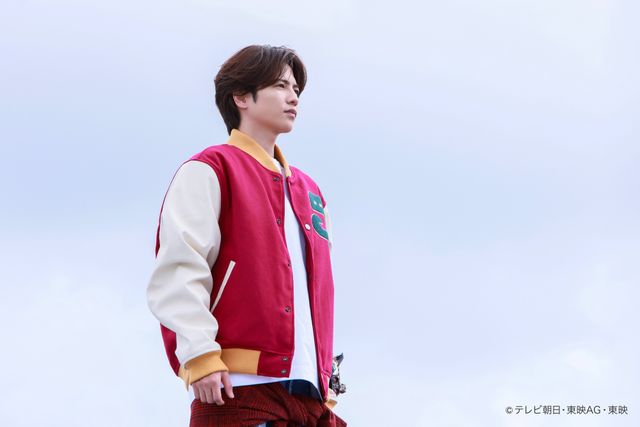 志尊淳、「トッキュウジャー」10周年でライト再演！「ブンブンジャー」にサプライズ登場：フォトギャラリー