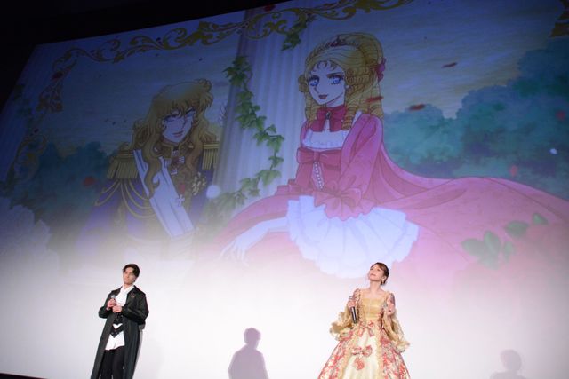 平野綾、美麗ドレスで魅了！加藤和樹と『ベルサイユのばら』劇中歌を生歌唱（12枚目）