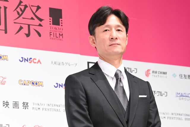吉沢亮、李相日監督＆クロエ・ジャオ監督を祝福「黒澤明賞」授賞式サプライズ登壇（14枚目）