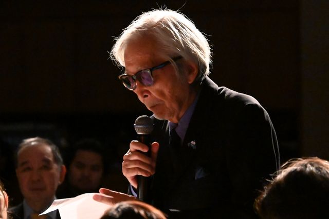 吉沢亮、李相日監督＆クロエ・ジャオ監督を祝福「黒澤明賞」授賞式サプライズ登壇（16枚目）