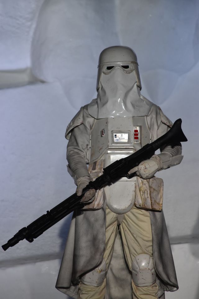 中島裕翔、グローグーと一緒にさっぽろ雪まつり登場！「帰ってきた白銀のスター・ウォーズ雪像」お披露目イベント（12枚目）