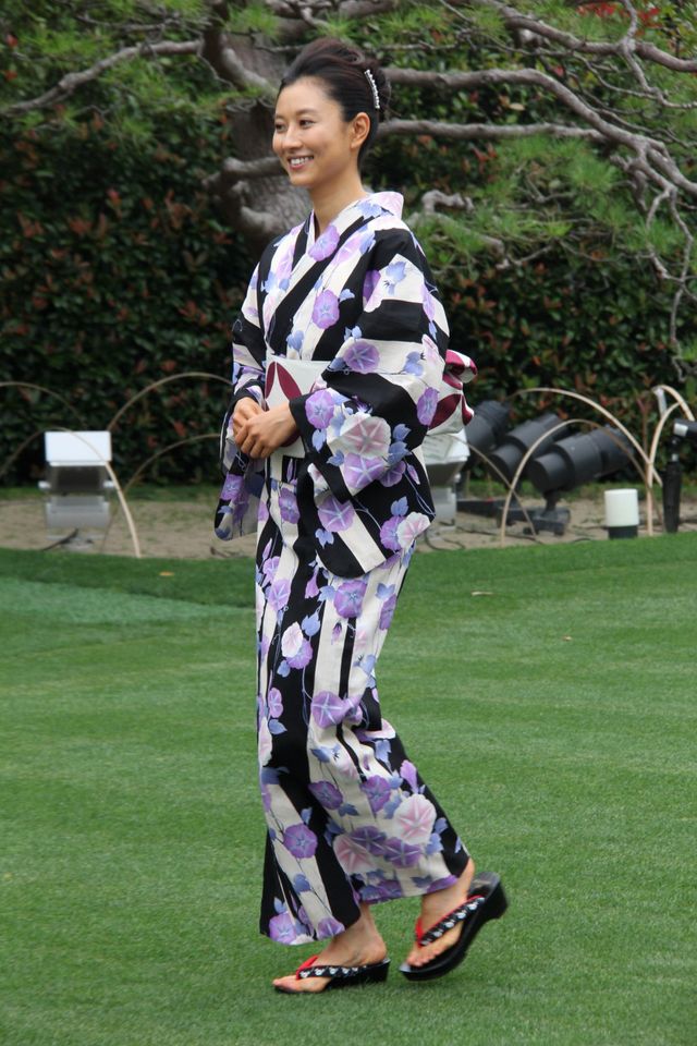 菊川怜＆忽那汐里＆宮崎香蓮が出席！「otogi★story」の完成披露記者会見フォトギャラリー（8枚目）