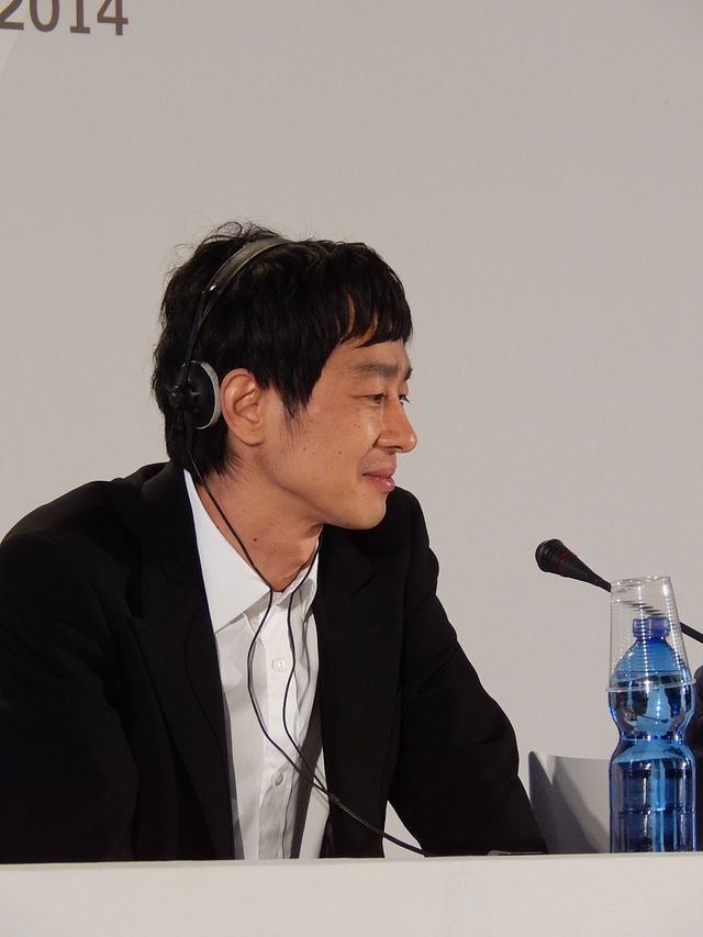 加瀬亮、ベネチアで流ちょうな英語スピーチ！フォトギャラリー（4枚目）