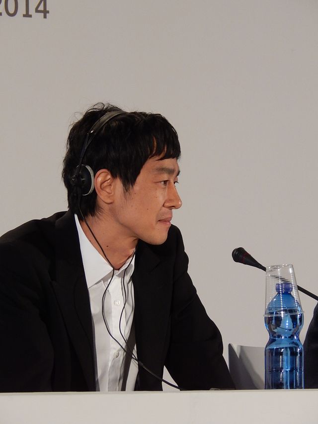 加瀬亮、ベネチアで流ちょうな英語スピーチ！フォトギャラリー（5枚目）