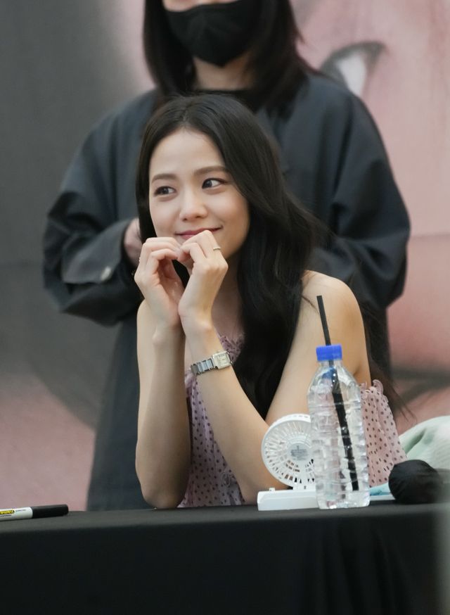 BLACKPINKのジス（3枚目）