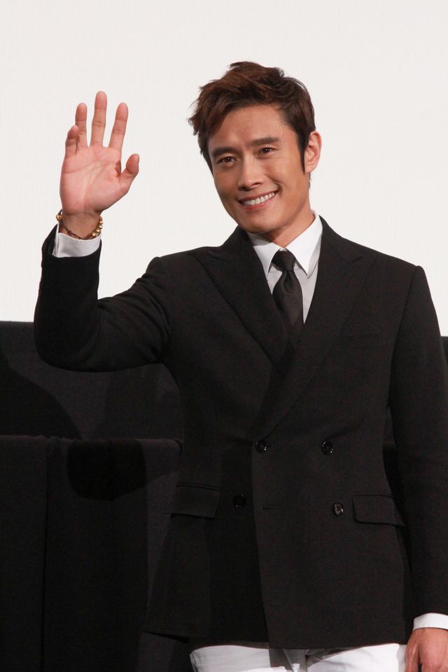 映画『王になった男』舞台あいさつ＆調印式ギャラリー（4枚目）