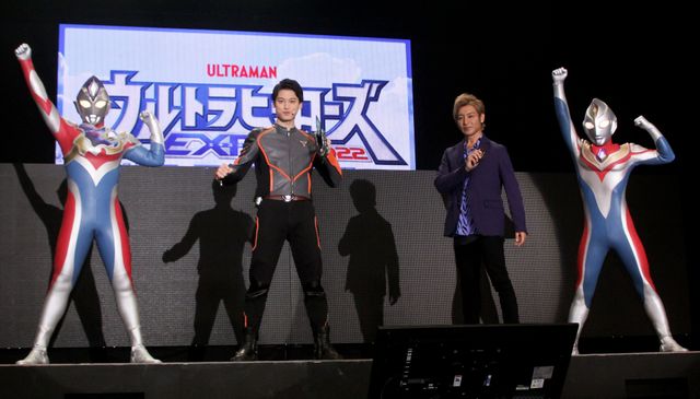 ダイナxデッカー夢の共演！つるの剛士＆松本大輝が登壇「ウルサマ2022」オープニングセレモニー：フォトギャラリー