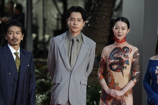 『雨の中の慾情』成田凌、森田剛、中村映里子が揃ってレッドカーペットに！（6枚目）