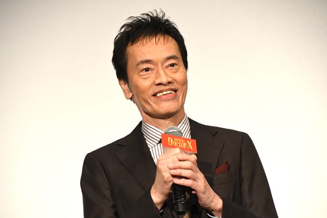 『劇場版ドクターX』完成披露舞台あいさつ（15枚目）