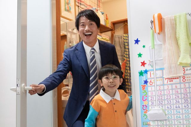 タケコプター姿の椎名桔平！「モンスト×ドラえもん」親子でやるモン！モノマネ篇（2枚目）