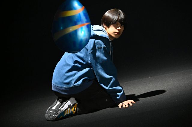 白くなったホッパー1…「仮面ライダーガッチャード」第38話場面カット（4枚目）