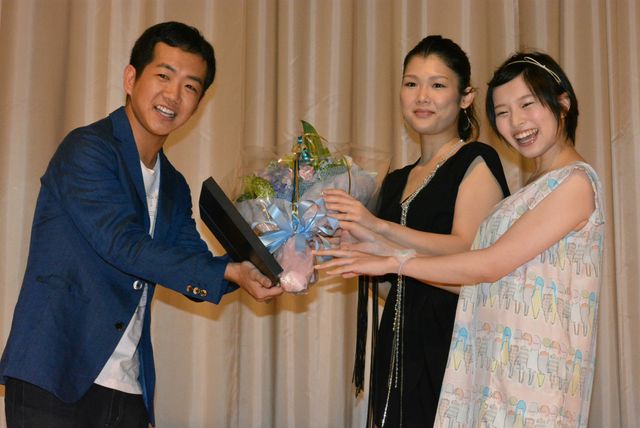 大森立嗣監督や『恋の渦』俳優陣、岩佐真悠子らが登場！　日プロ大賞受賞式が華やかに開催！　画像ギャラリー（15枚目）