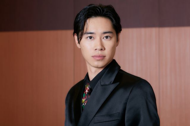高橋文哉＆戸塚純貴＆渡邊圭祐『SAKAMOTO DAYS』インタビュー撮りおろし（8枚目）