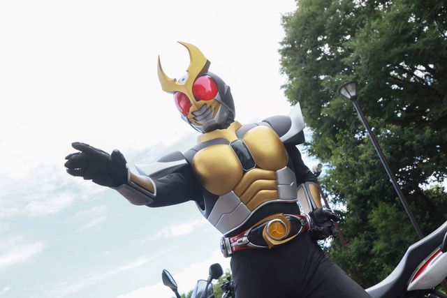 目覚めろ、その魂！『アギト－超能力戦争－』仮面ライダーアギトの劇中カット