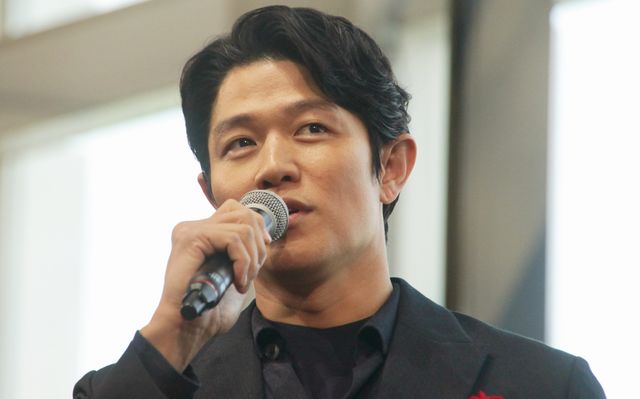 日曜劇場「リブート」主演の鈴木亮平