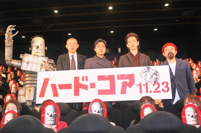 山田孝之×佐藤健、仲良しトーク！兄弟演じた新作映画『ハード・コア』完成披露上映会（5枚目）
