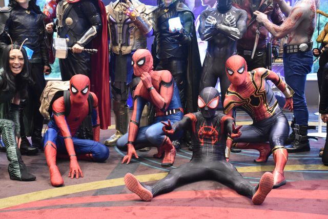 スパイダーマンが陛下にフォトボム？『アベンジャーズ／インフィニティ・ウォー』前夜祭（10枚目）