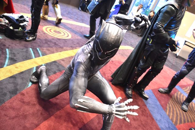 スパイダーマンが陛下にフォトボム？『アベンジャーズ／インフィニティ・ウォー』前夜祭（14枚目）