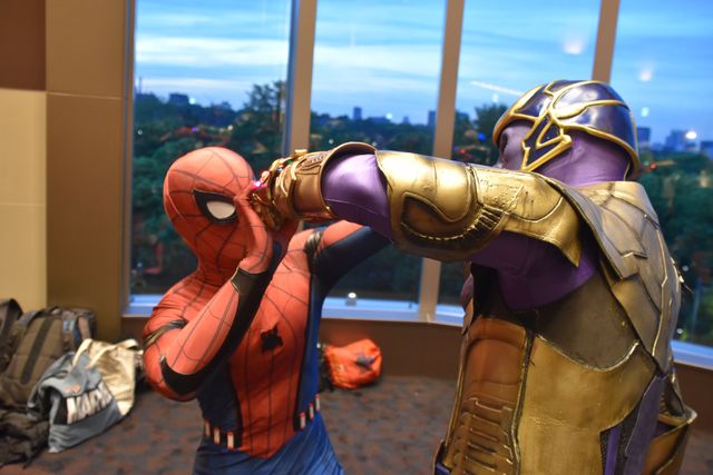 スパイダーマンが陛下にフォトボム？『アベンジャーズ／インフィニティ・ウォー』前夜祭（18枚目）