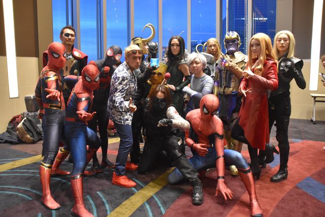 スパイダーマンが陛下にフォトボム？『アベンジャーズ／インフィニティ・ウォー』前夜祭（20枚目）