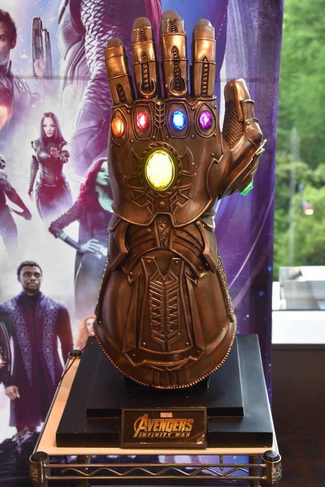 スパイダーマンが陛下にフォトボム？『アベンジャーズ／インフィニティ・ウォー』前夜祭（23枚目）