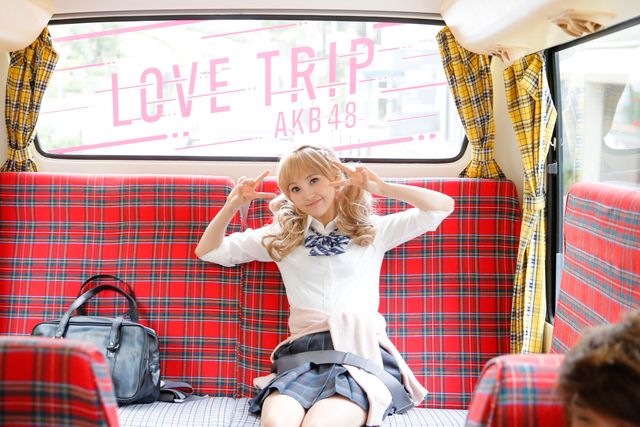 金髪ギャルJK姿を謳歌するHKT兒玉遥フォトギャラリー（6枚目）