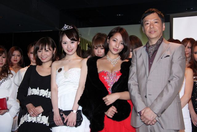 板尾創路が審査員に！「伝説のキャバ嬢総選挙」フォトギャラリー（13枚目）