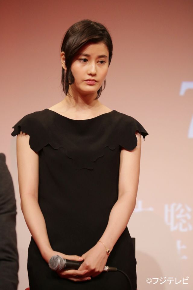 長澤まさみ、橋本愛らもドレスで登壇！ドラマ「若者たち」完成披露試写会フォトギャラリー（6枚目）