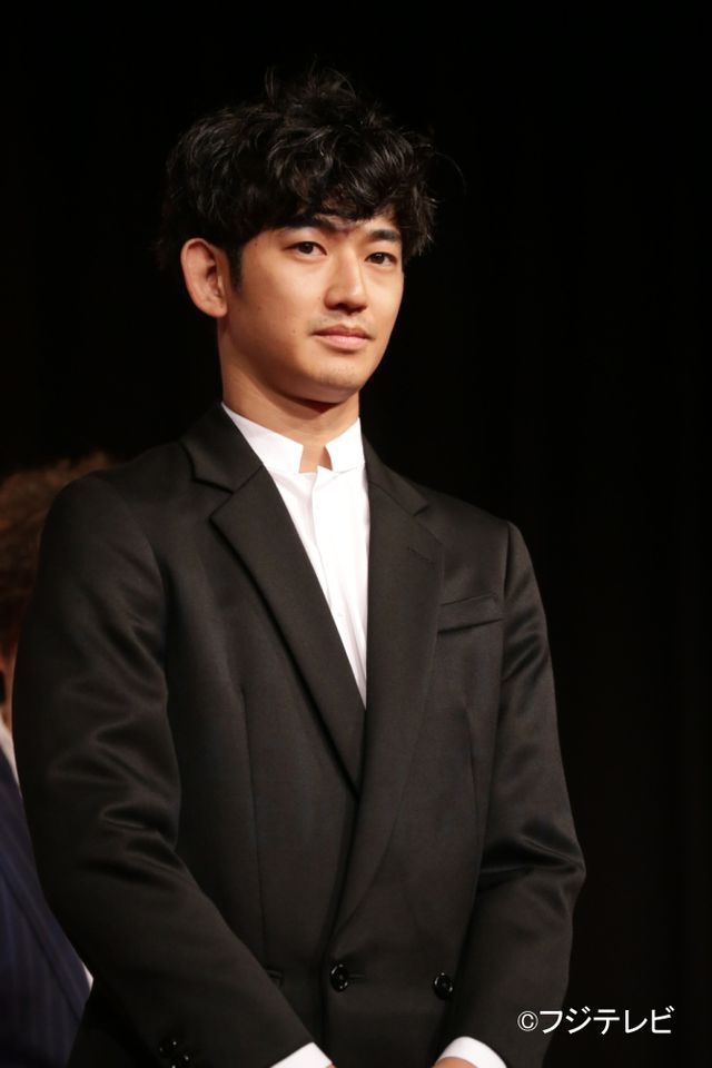 長澤まさみ、橋本愛らもドレスで登壇！ドラマ「若者たち」完成披露試写会フォトギャラリー（8枚目）