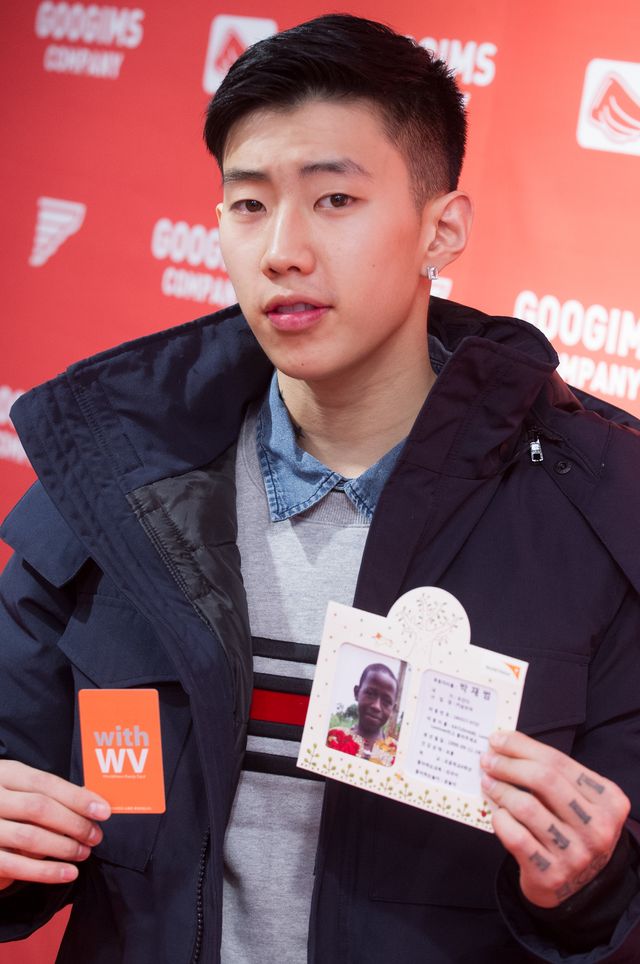 パク・ジェボム、販売収益金全額寄付！ファンサイン会を開催＜韓国JPICTURES＞：フォトギャラリー