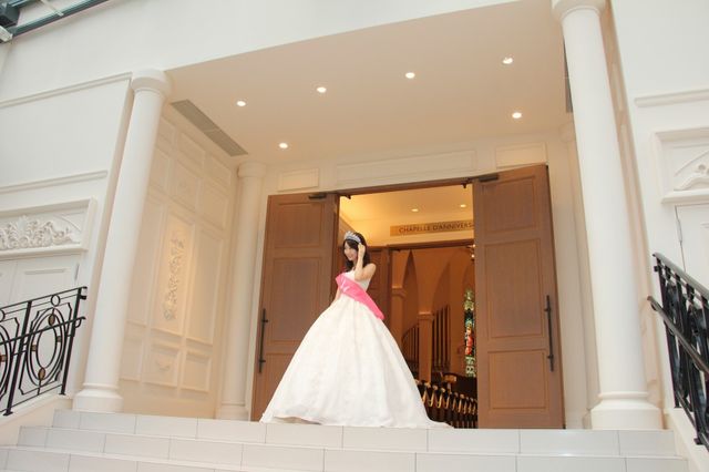 AKB48柏木由紀、3億2,500万円相当のウエディング姿を披露！フォトギャラリー（11枚目）