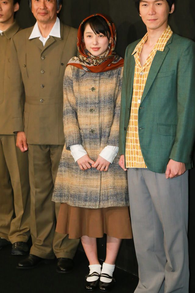 “岡山の奇跡”桜井日奈子、堂々の女優デビュー！中山優馬主演舞台「それいゆ」公開ゲネプロフォトギャラリー（7枚目）