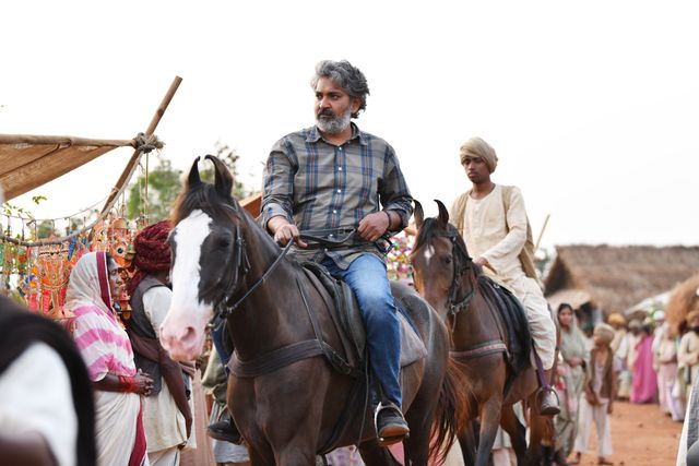 『RRR』驚きの舞台裏…『RRR：ビハインド＆ビヨンド』場面写真＜5枚＞（5枚目）