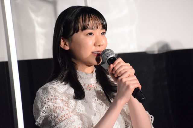 なにわ男子・高橋恭平、緊張で足が震える「生まれたばかりの小鹿くらい」：フォトギャラリー