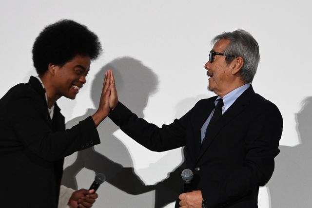 ディーン・フジオカ、金髪で登場！佐藤栞里は涙！『父と僕の終わらない歌』初日舞台あいさつ（4枚目）