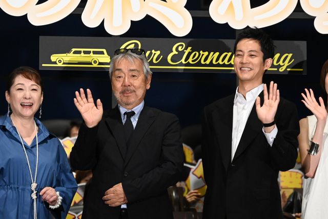 ディーン・フジオカ、金髪で登場！佐藤栞里は涙！『父と僕の終わらない歌』初日舞台あいさつ（18枚目）