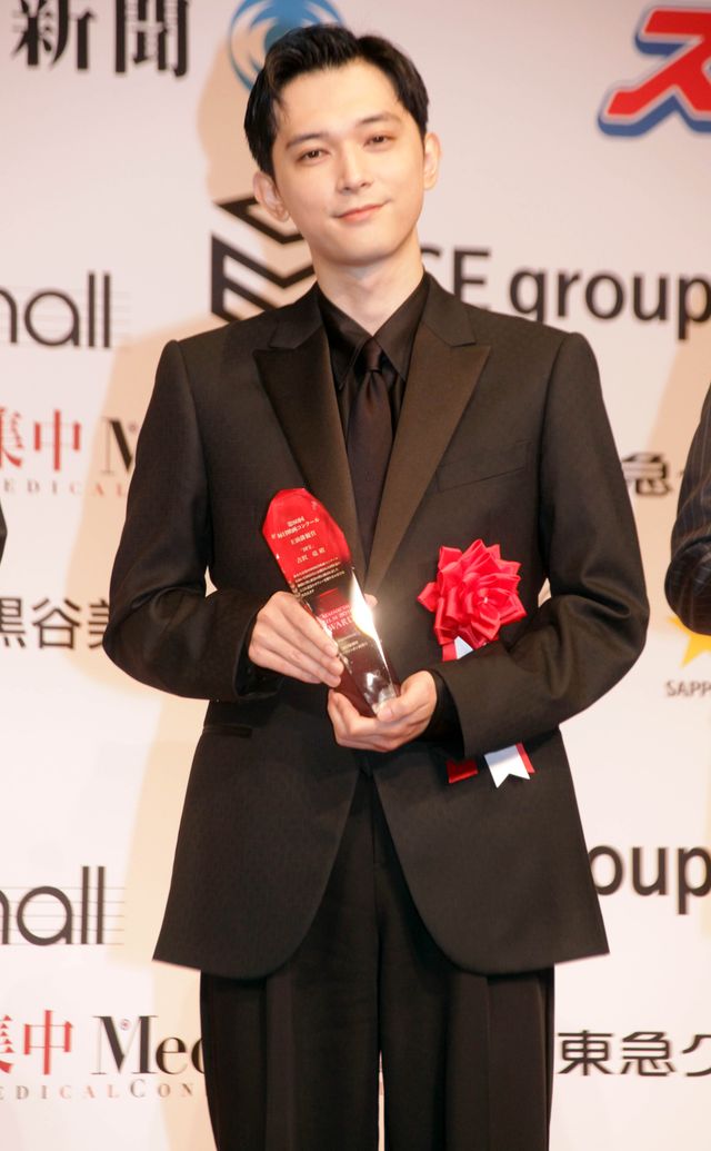 『国宝』で主演俳優賞を受賞した吉沢亮