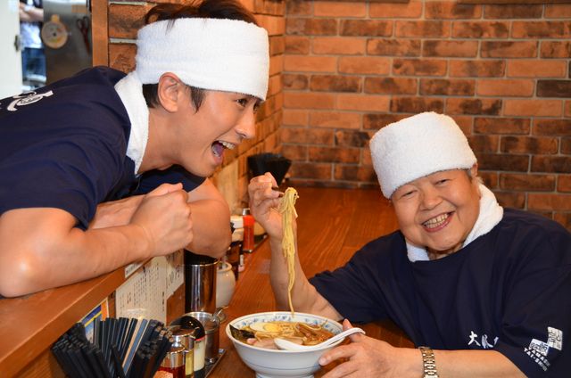 映画『ラーメンより大切なもの～東池袋 大勝軒 50年の秘密～』公開記念イベントギャラリー（12枚目）