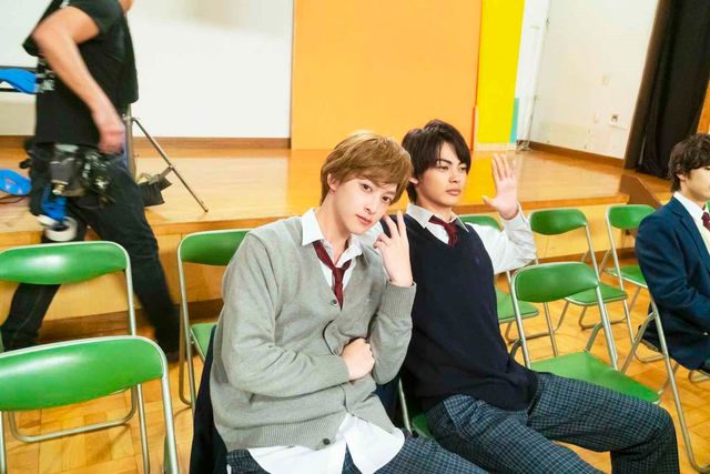 神尾楓珠＆伊藤あさひの2ショット尽くし！『私がモテてどうすんだ』オフショット（3枚目）