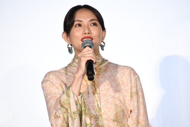 笑顔はじける小松菜奈＆宮沢氷魚＆臼田あさ美！『ムーンライト・シャドウ』初日舞台あいさつ（3枚目）