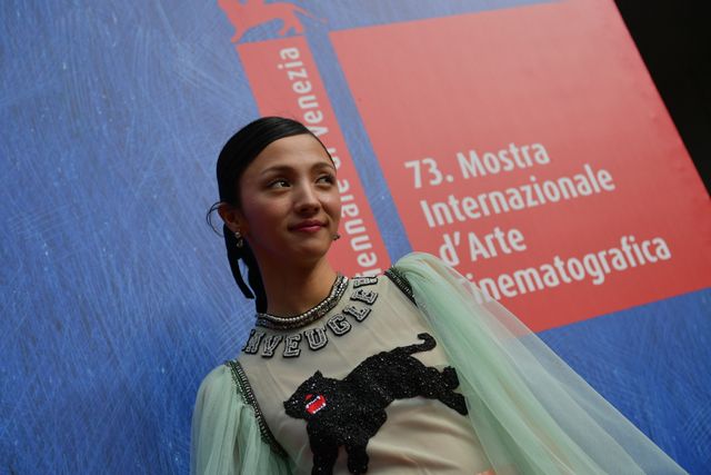 満島ひかり、ベネチアの観客を魅了！フォトギャラリー（24枚目）