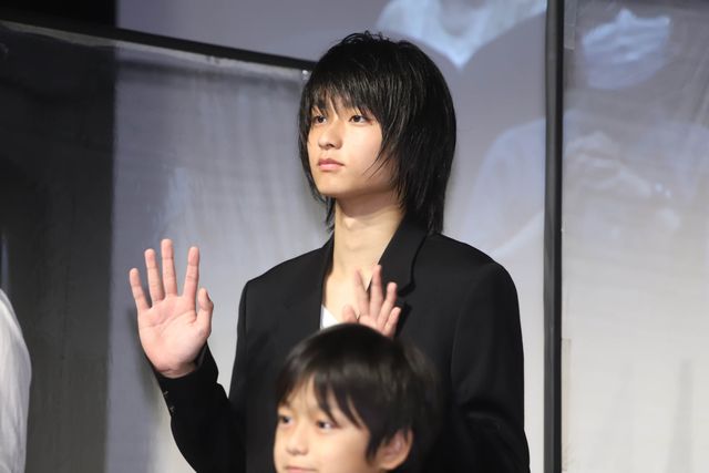 親子役の長澤まさみ＆奥平大兼ら出席！『MOTHER マザー』公開記念リモート舞台あいさつ（14枚目）