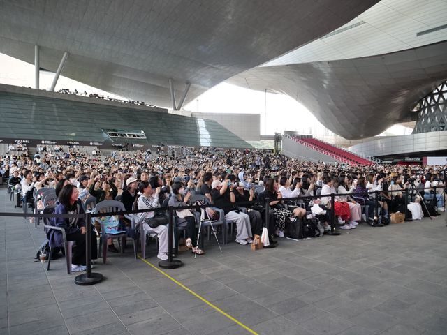 吉沢亮、黒川想矢、李相日監督が登壇！映画『国宝』釜山国際映画祭：フォトギャラリー