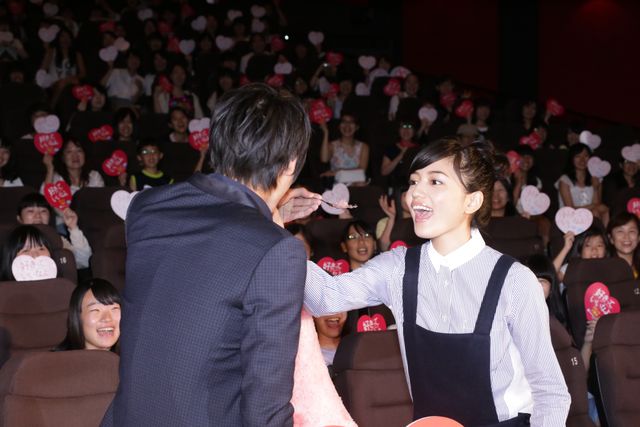 川口春奈と福士蒼汰ラブラブ！フォトギャラリー（4枚目）