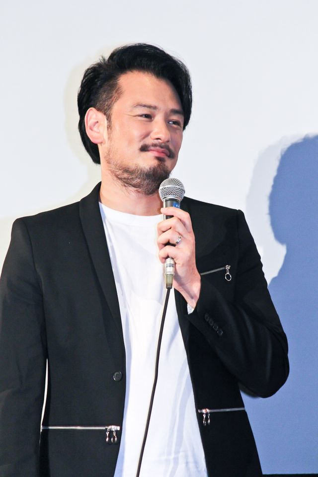 新婚のLiLiCo＆小田井涼平、ラブラブモードで登場！（7枚目）