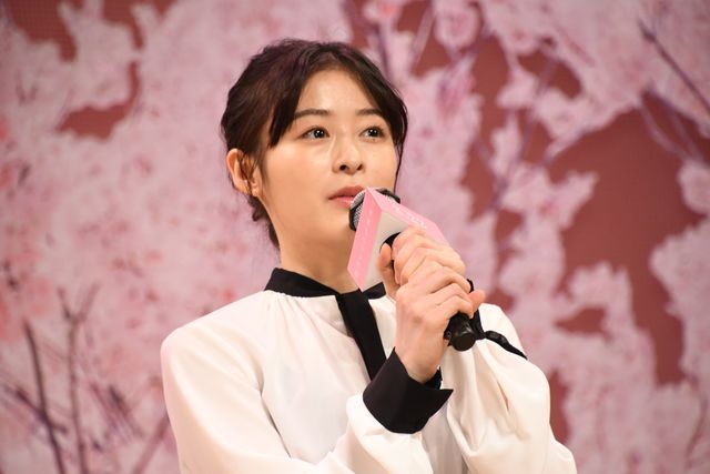 佐藤健、黒コーデで長澤まさみ、森七菜らと登壇！『四月になれば彼女は』完成披露（15枚目）